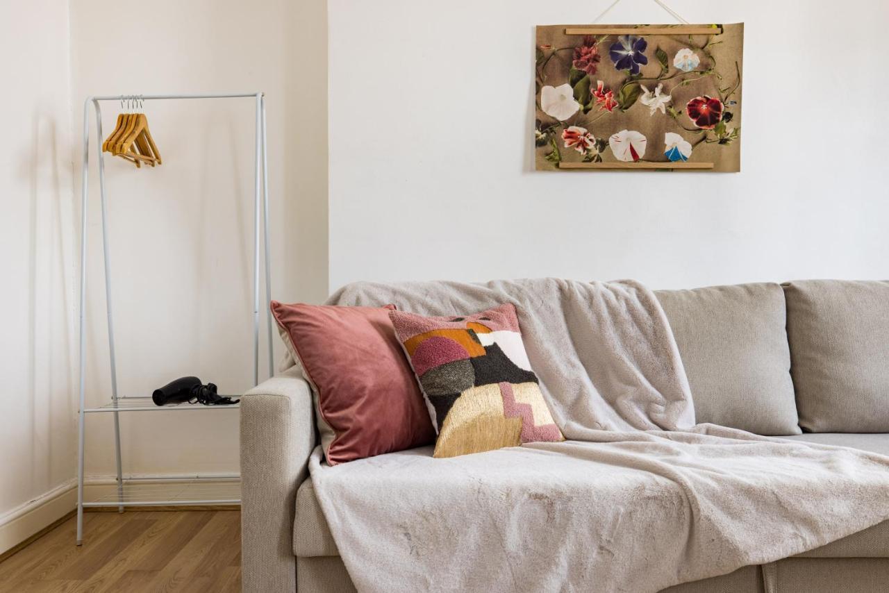Apartmán Mornington Crescent Londýn Exteriér fotografie